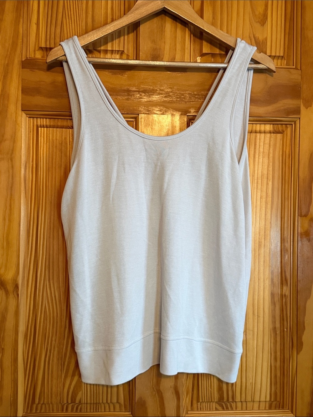 Athleta Serenity V-Back tank top